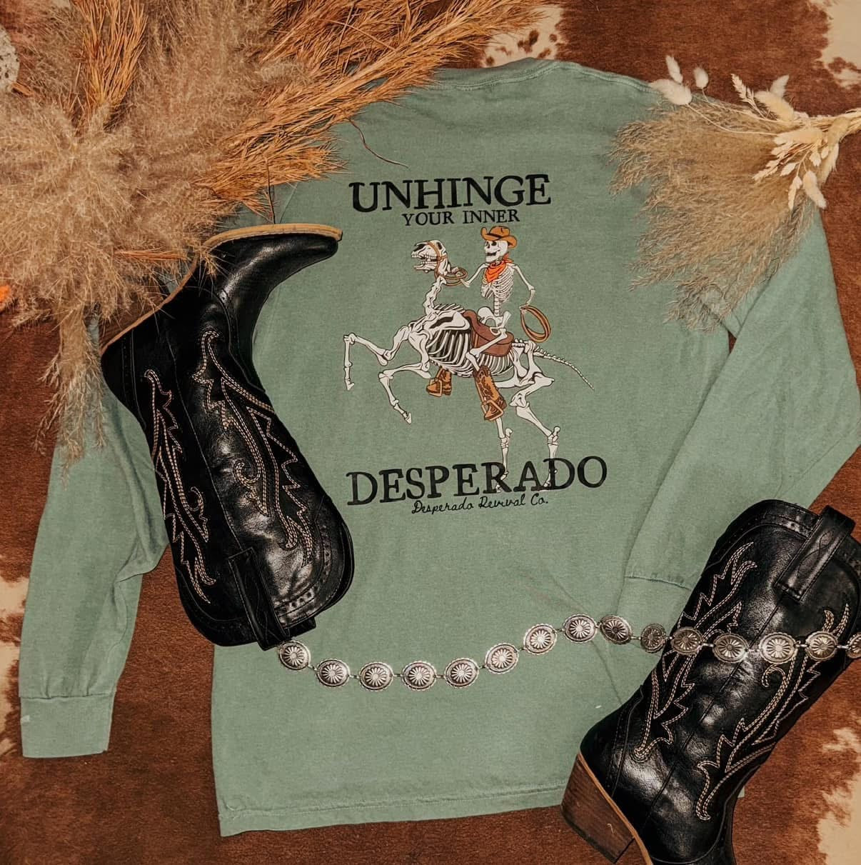 Unhinge your inner desperado