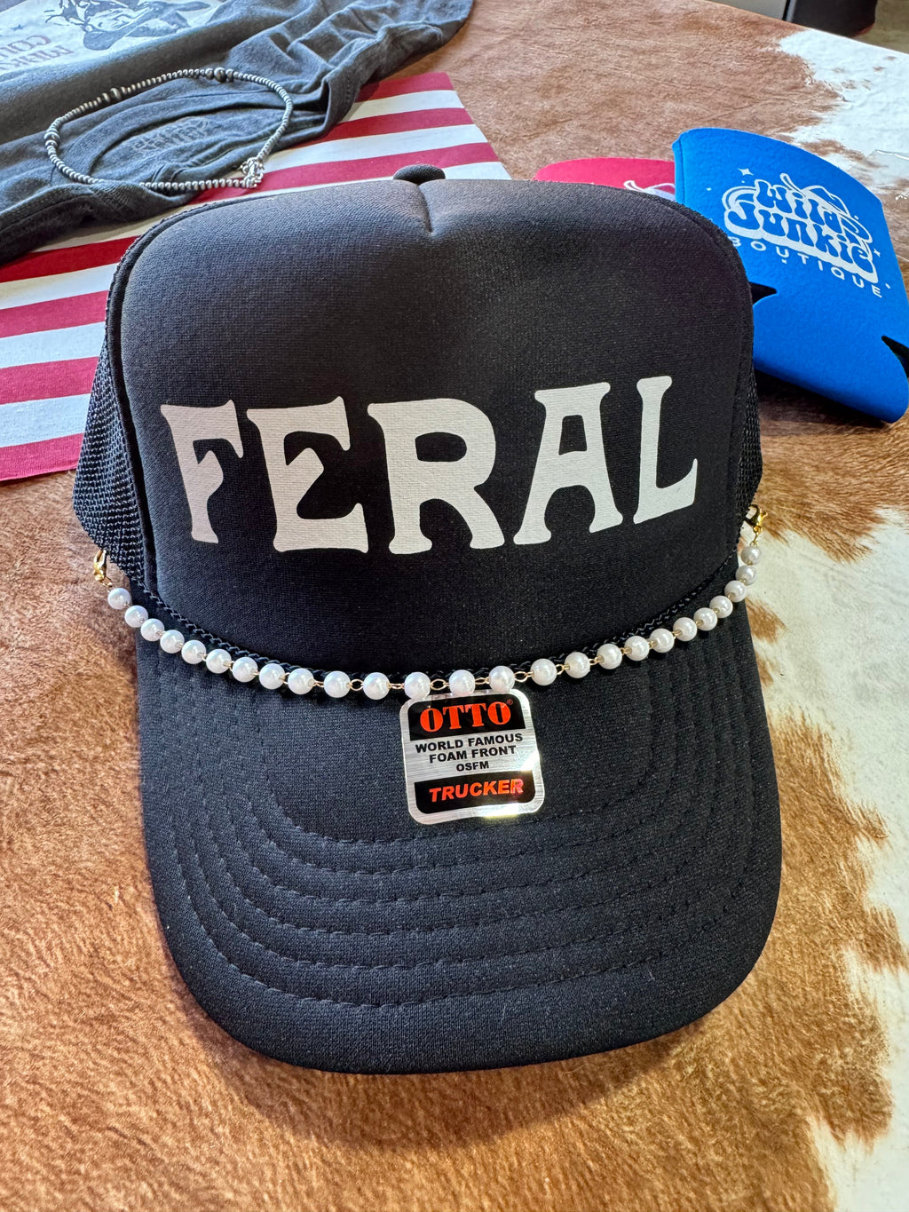 Faux Pearl Trucker Hat Chain
